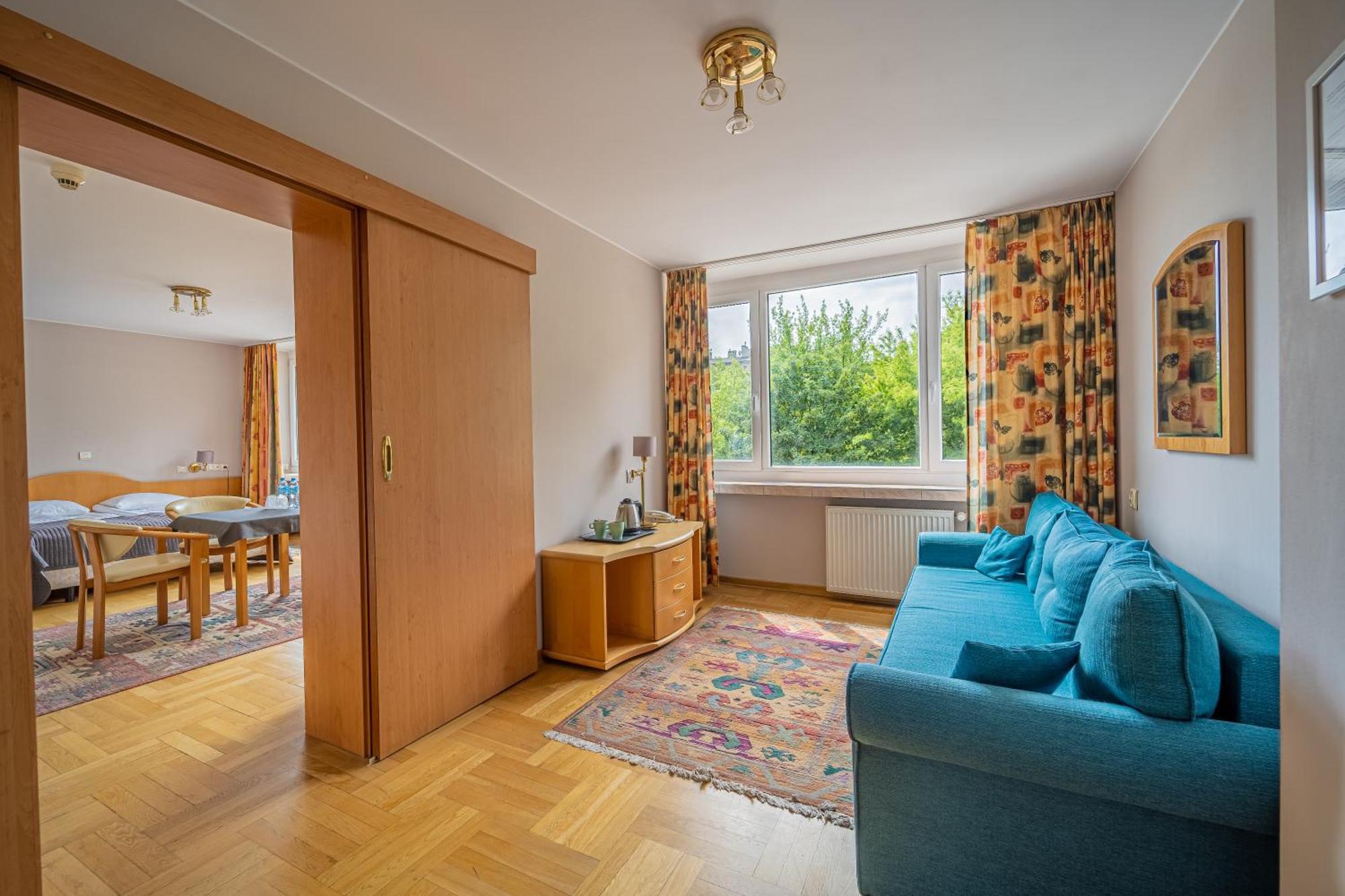 Hotel Mazowiecki Lodz 외부 사진